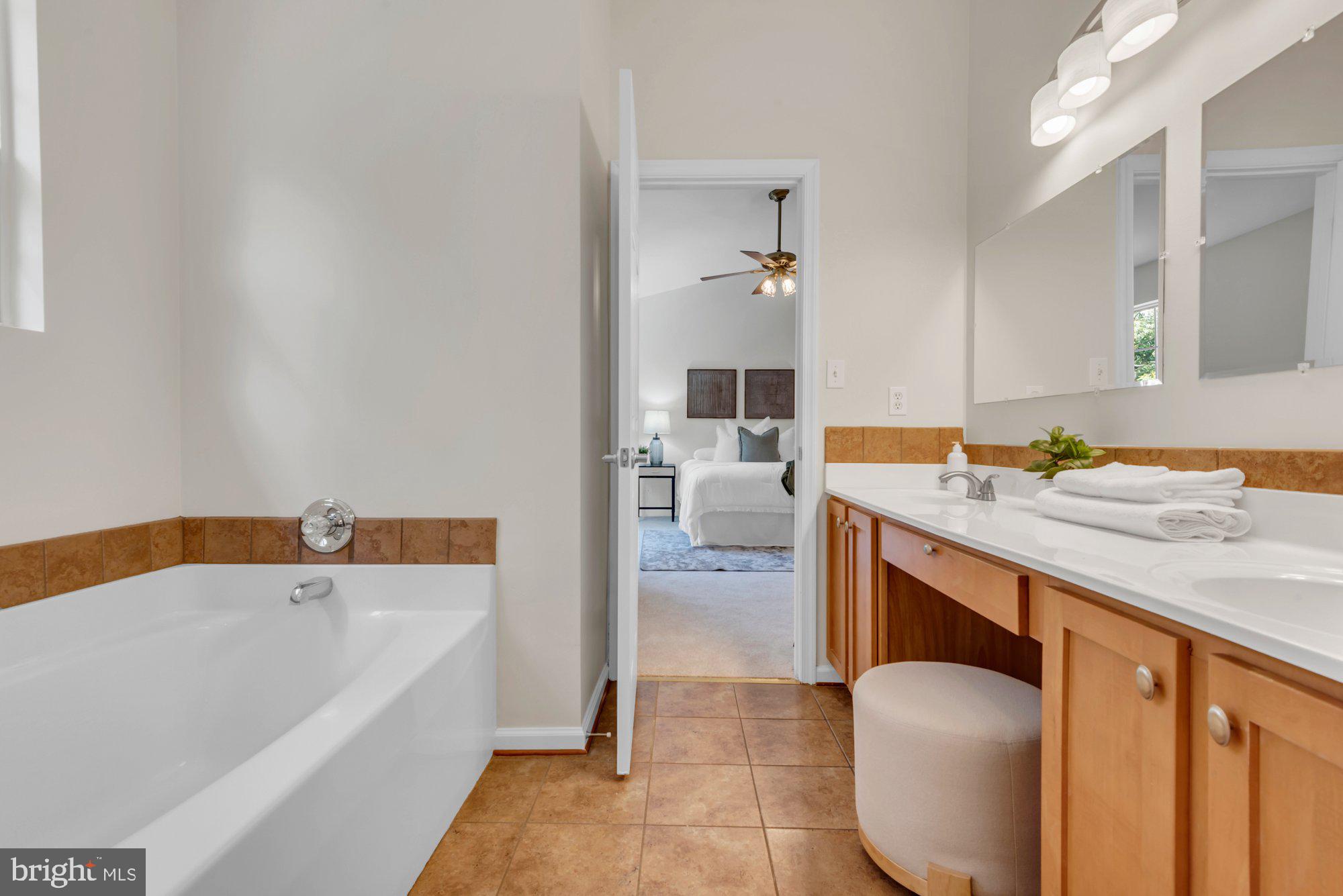 SAGAMORE RUN - Residential