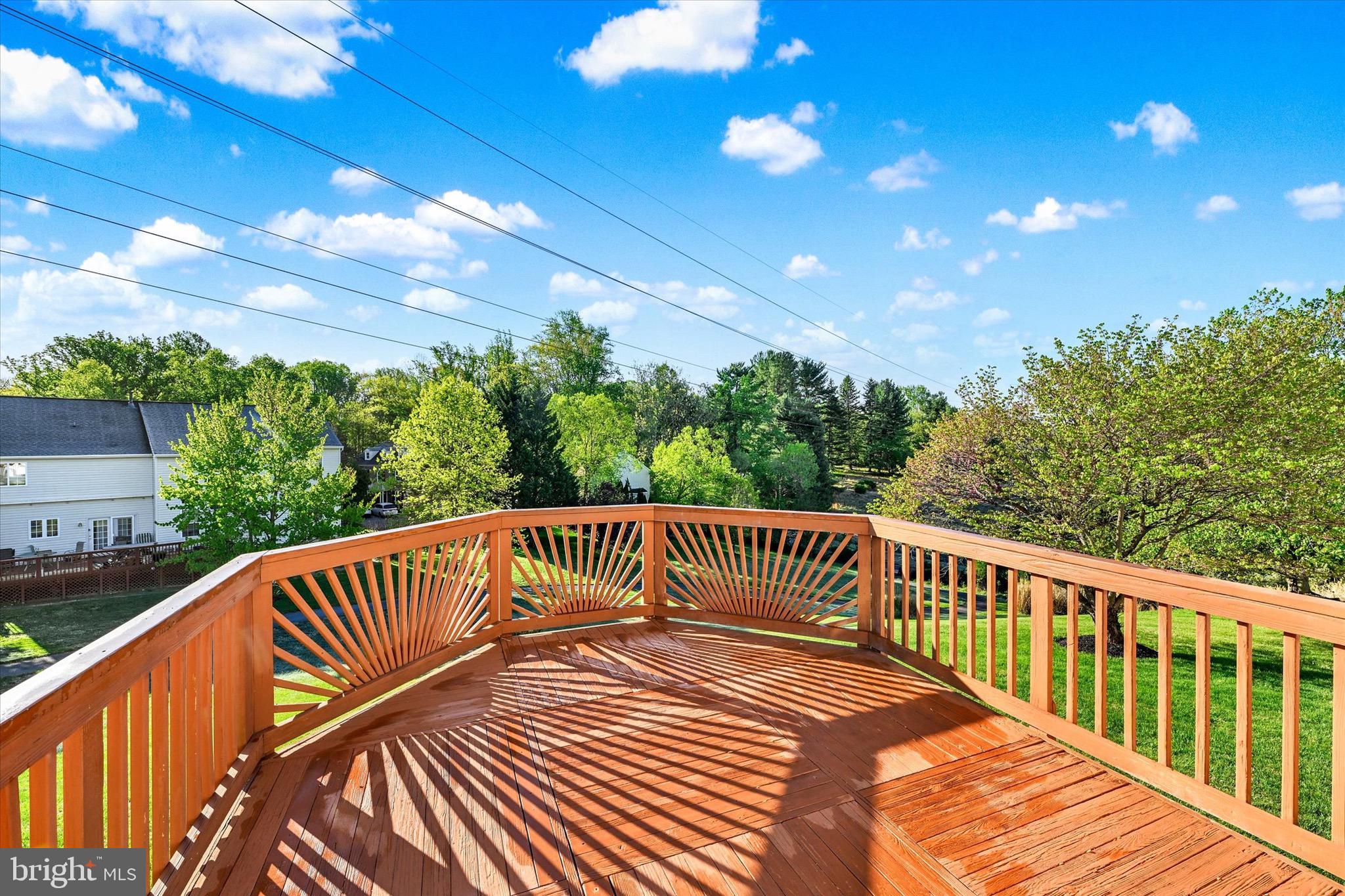 8332 GOVERNOR GRAYSON WAY