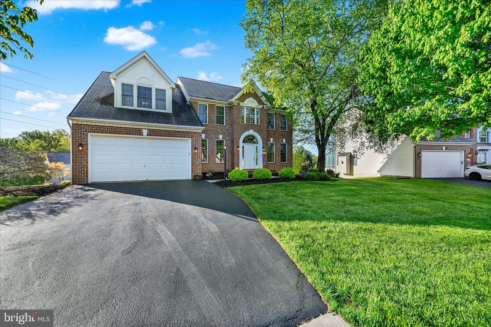 8332 GOVERNOR GRAYSON WAY