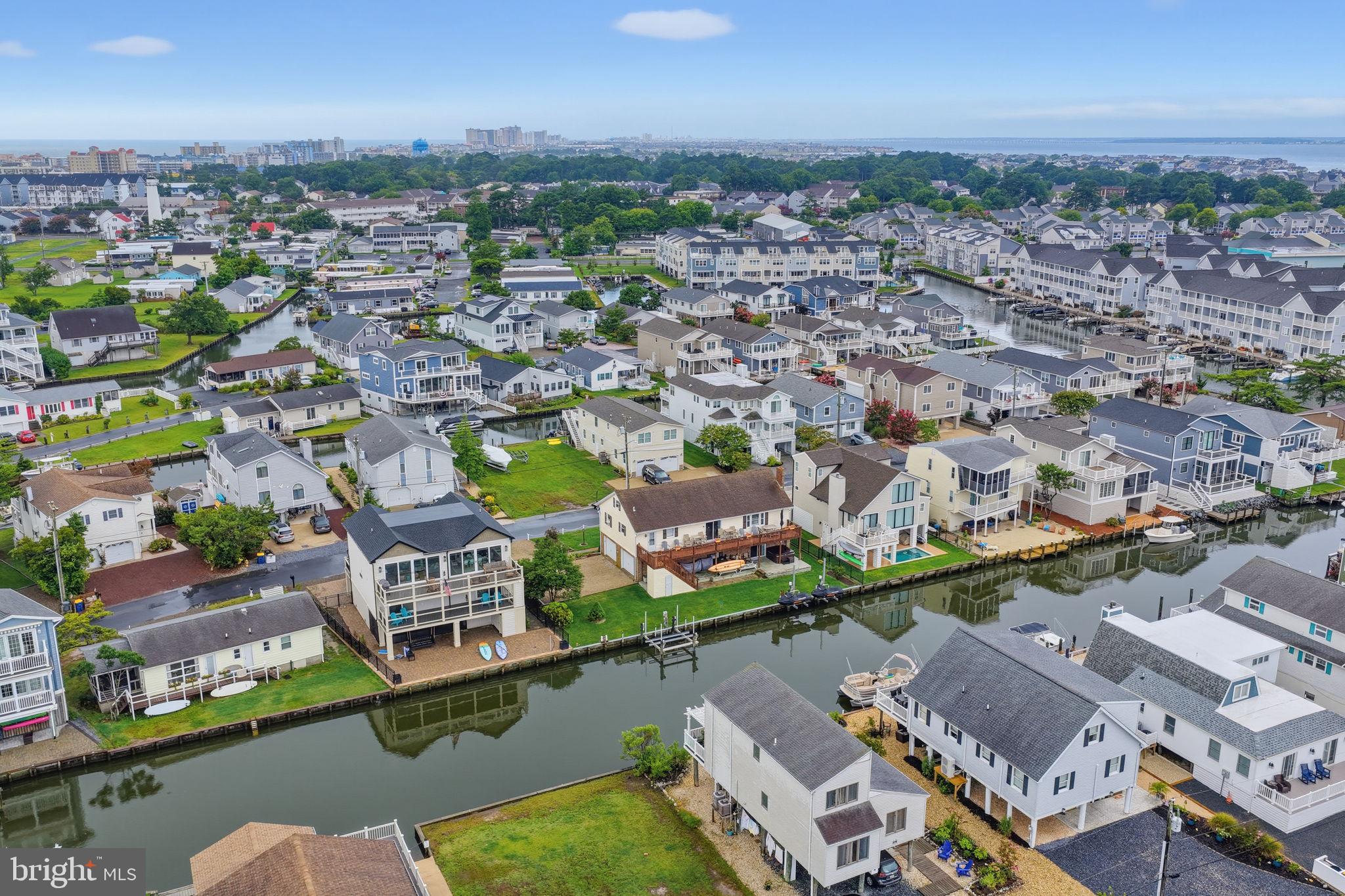 47 BAYSIDE DRIVE