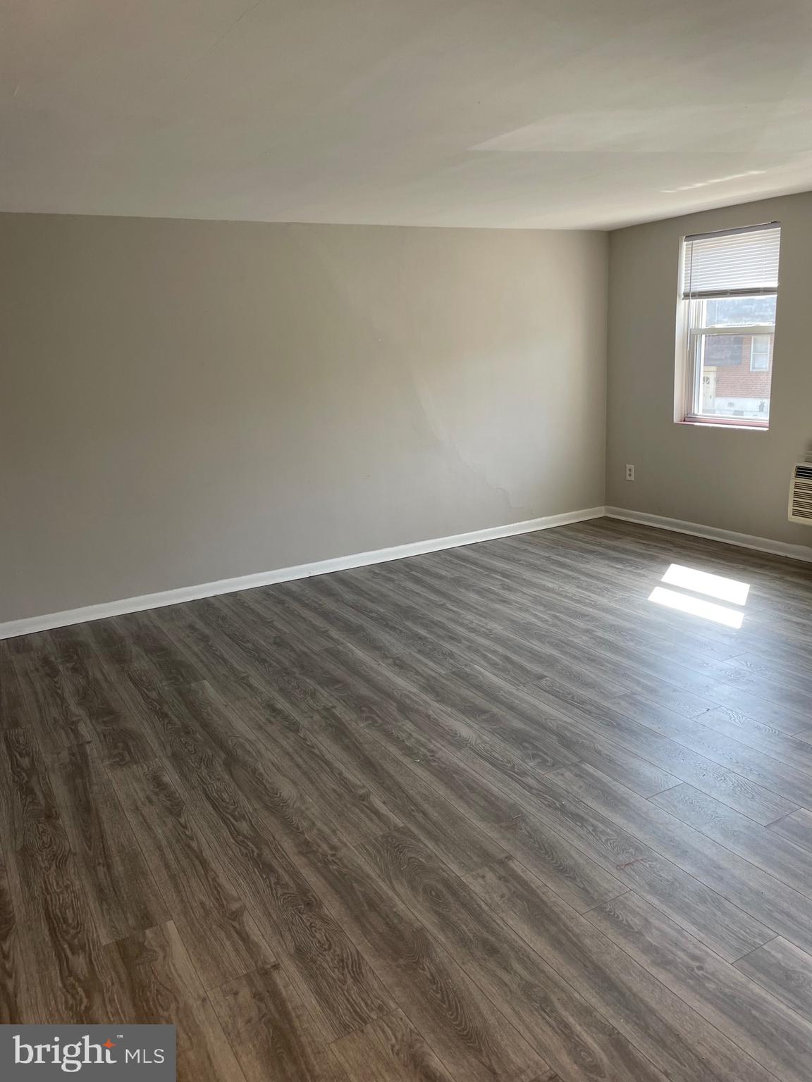 BRIGHTON VIL - Residential Lease