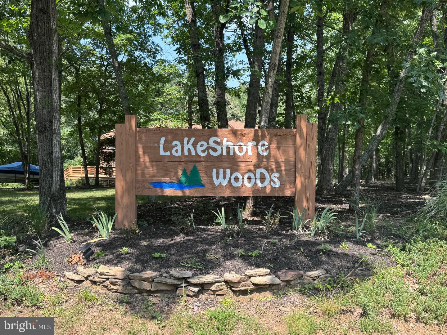 LOT 3 LAKESHORE LANE