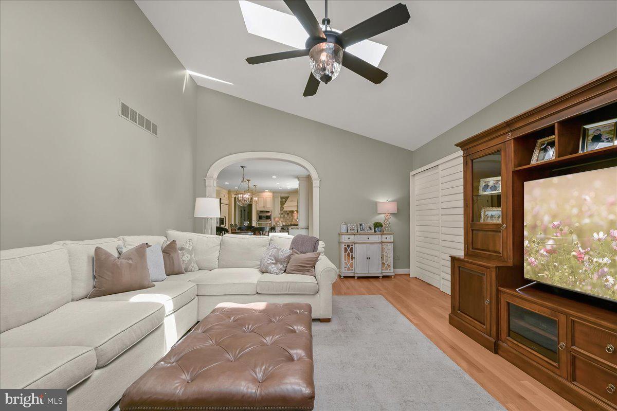 THE WARFIELDS - Residential