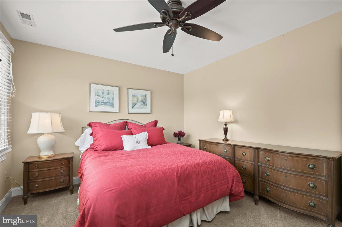 THE WARFIELDS - Residential