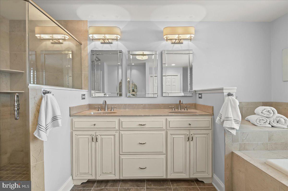 THE WARFIELDS - Residential