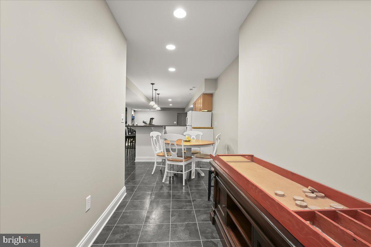 THE WARFIELDS - Residential