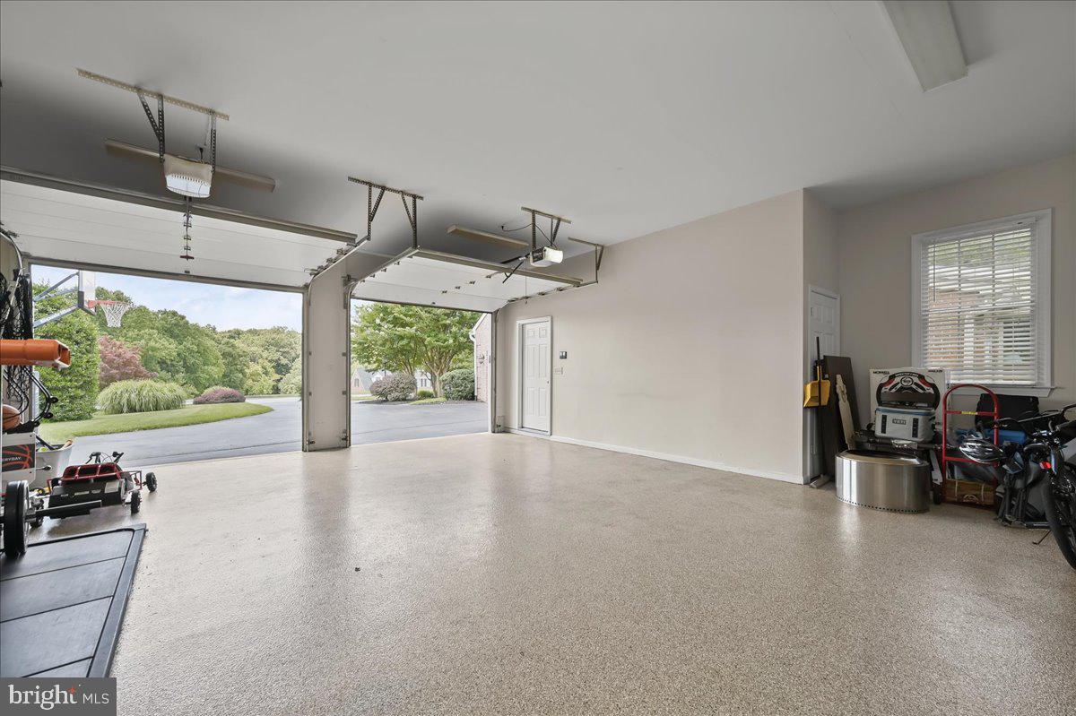 THE WARFIELDS - Residential