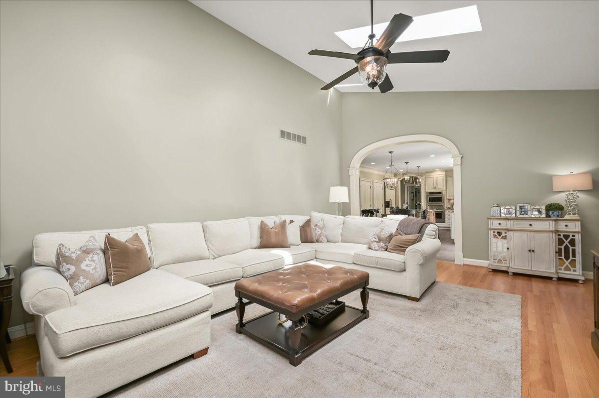 THE WARFIELDS - Residential