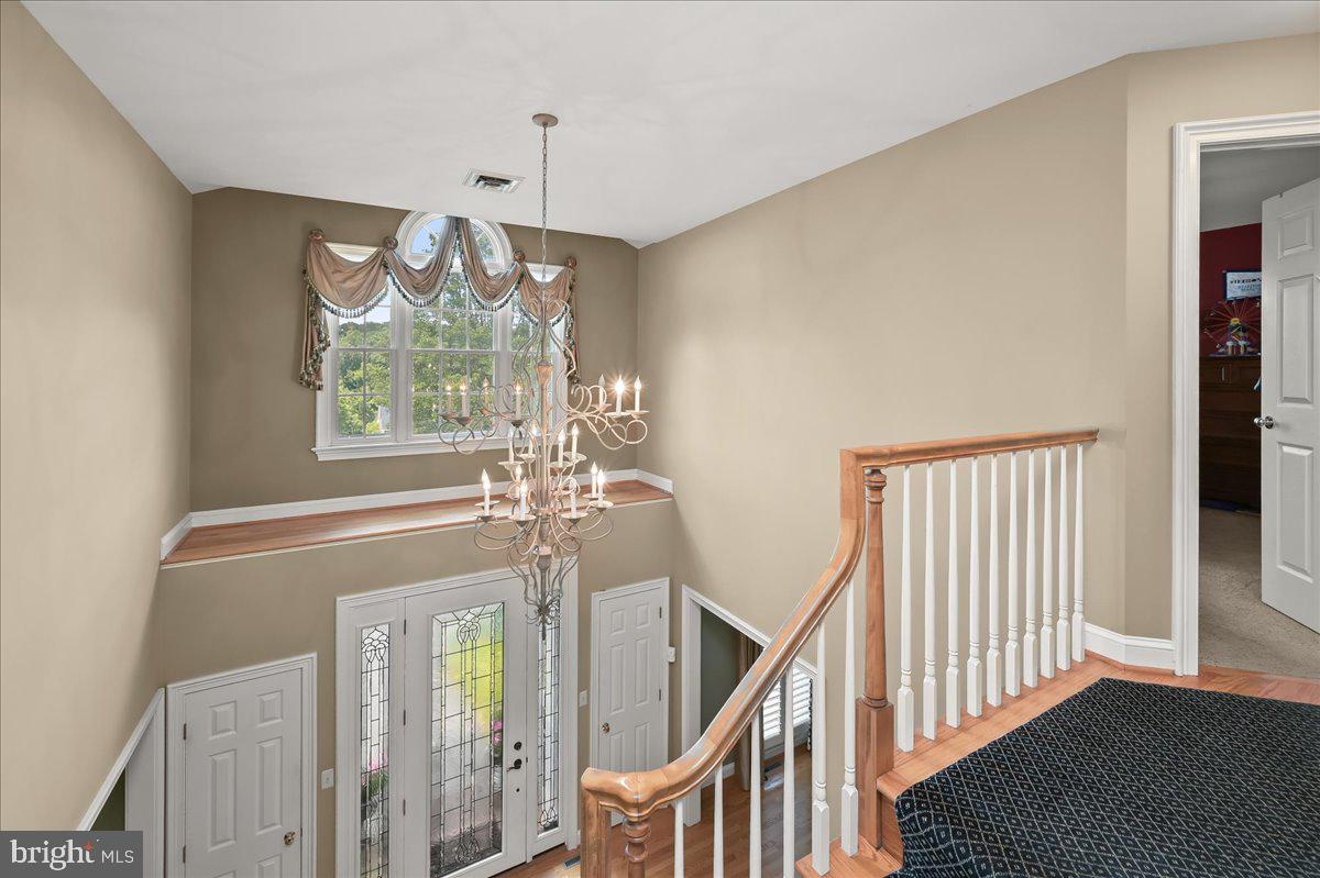 THE WARFIELDS - Residential