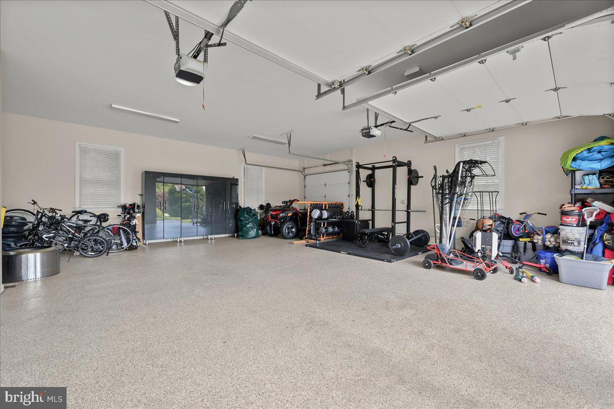 THE WARFIELDS - Residential