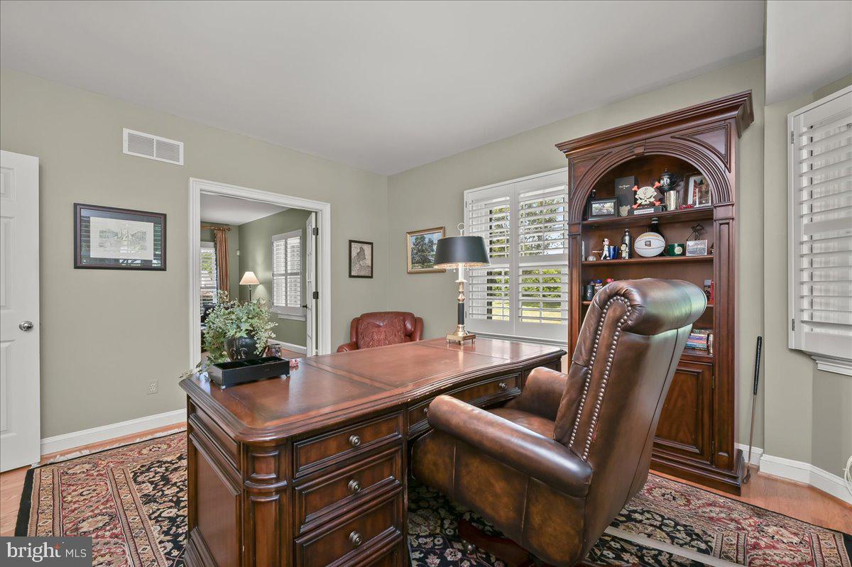 THE WARFIELDS - Residential