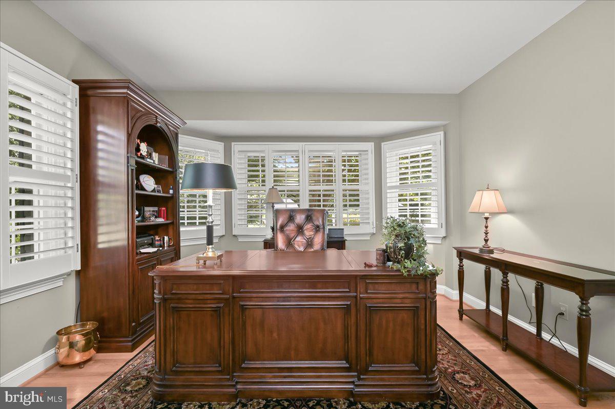 THE WARFIELDS - Residential