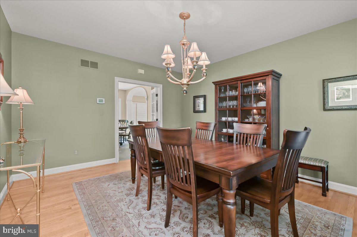 THE WARFIELDS - Residential