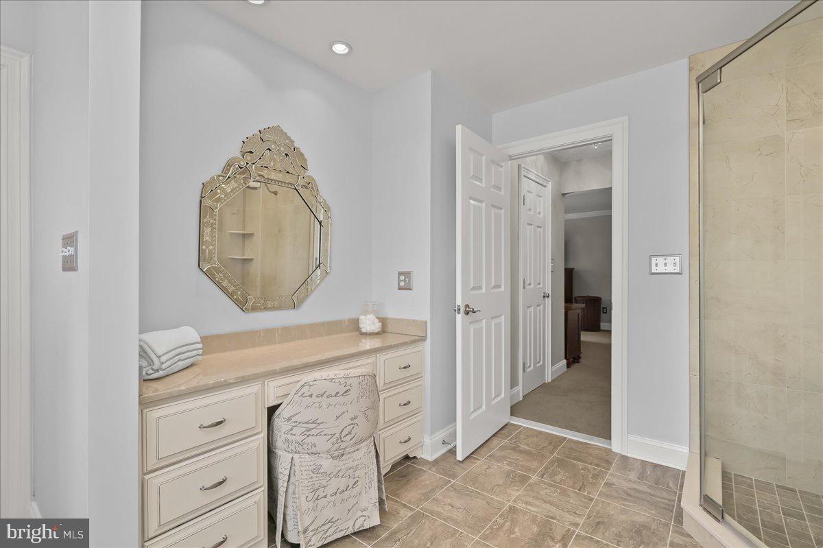 THE WARFIELDS - Residential