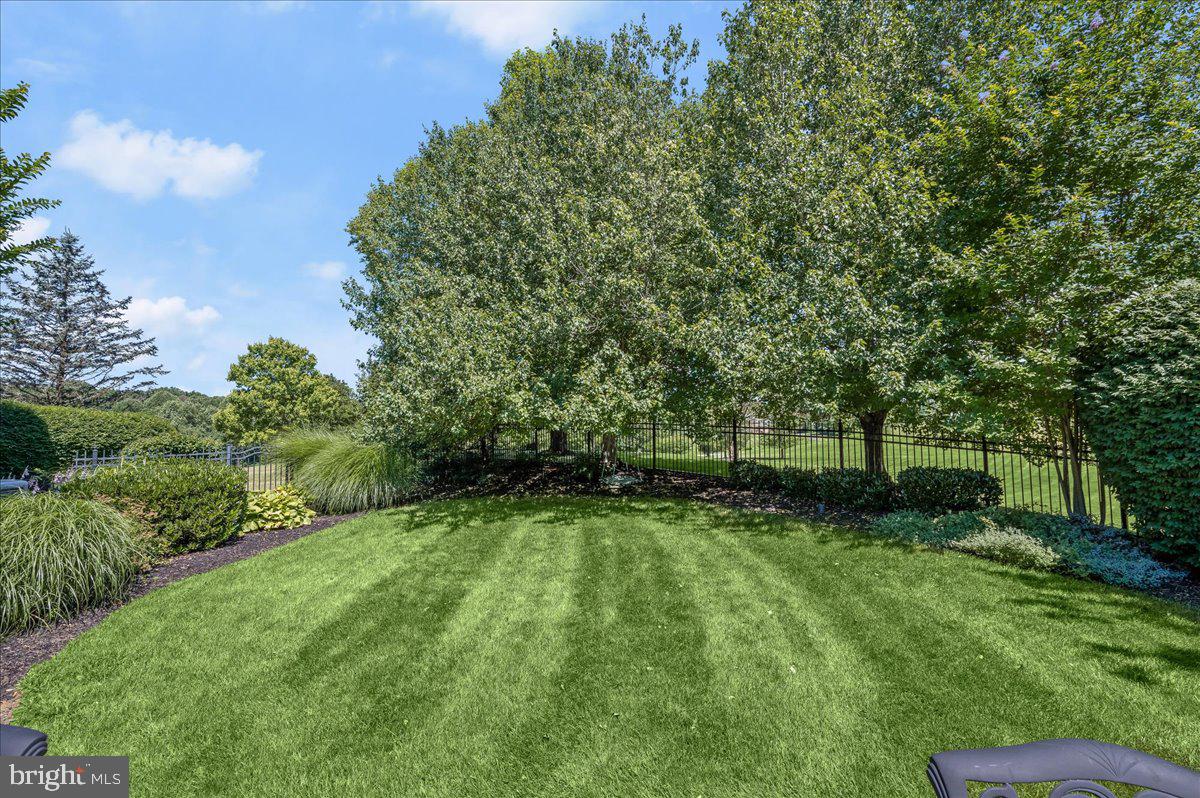 THE WARFIELDS - Residential