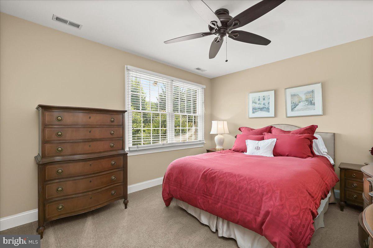 THE WARFIELDS - Residential