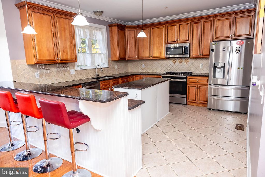 Photo of 320 Carolee Circle, SPRINGFIELD, PA 19064 (MLS # PADE2105384)