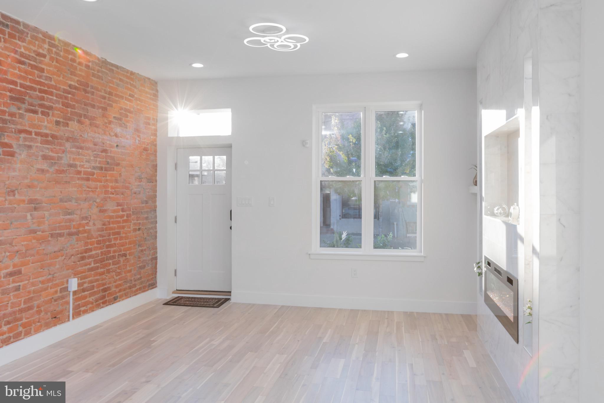 BREWERYTOWN - Residential Lease