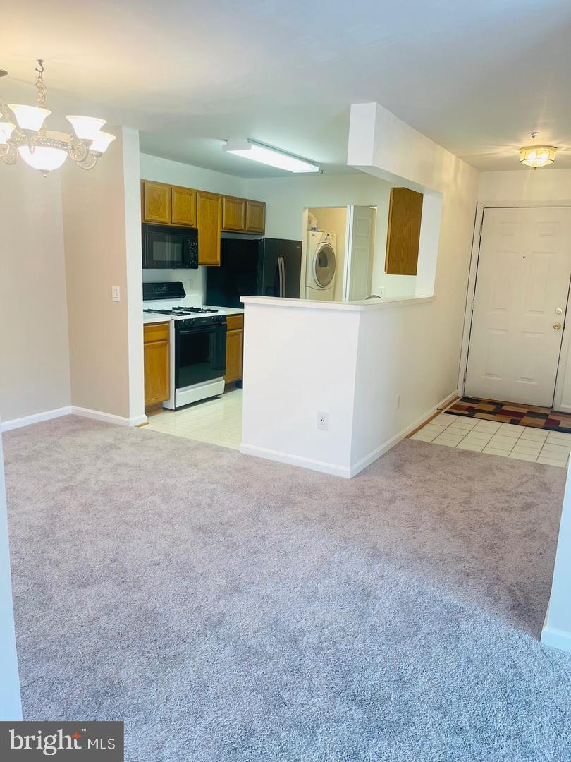 14158 CUDDY LOOP 201