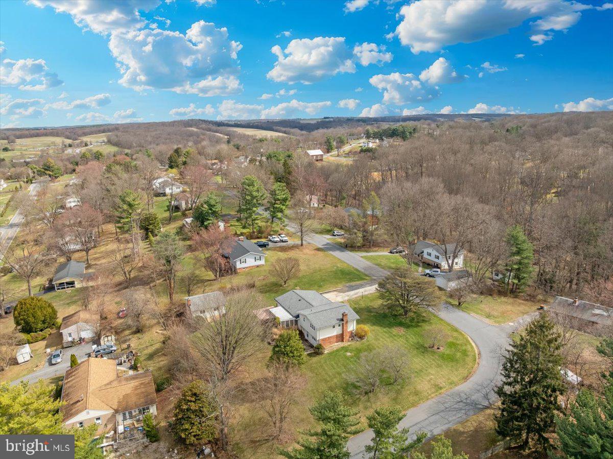 LINGANORE VIEW - Residential