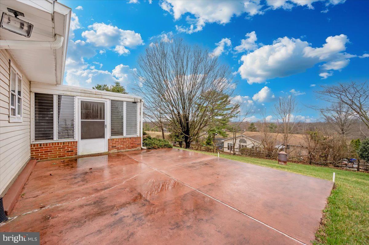 LINGANORE VIEW - Residential