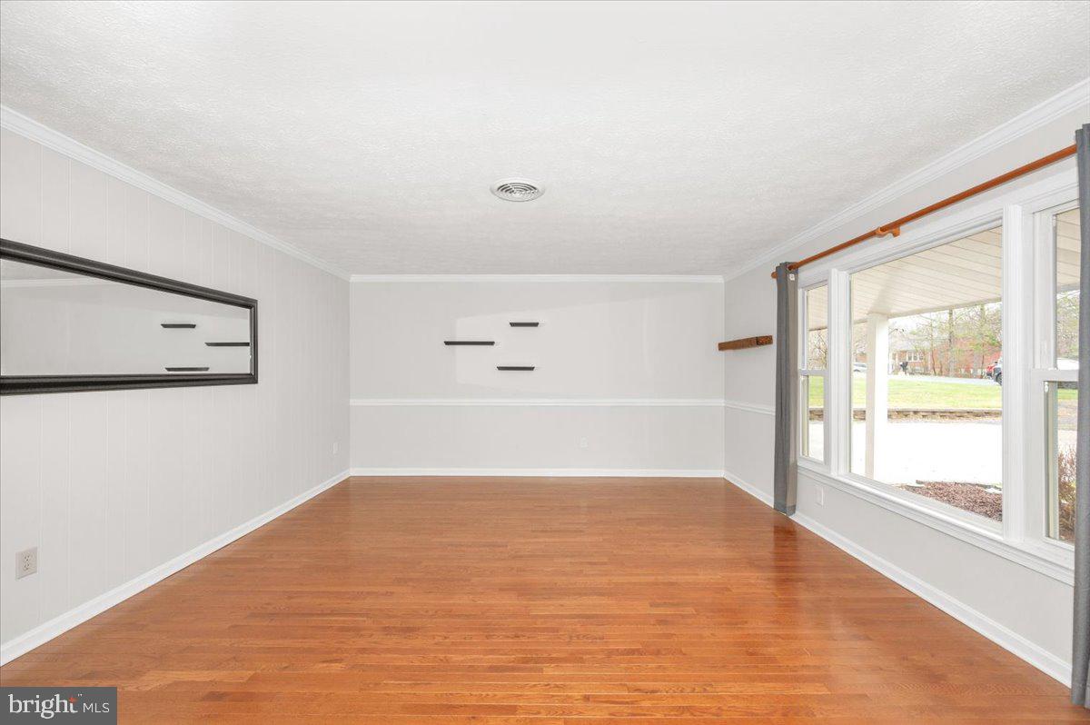 LINGANORE VIEW - Residential