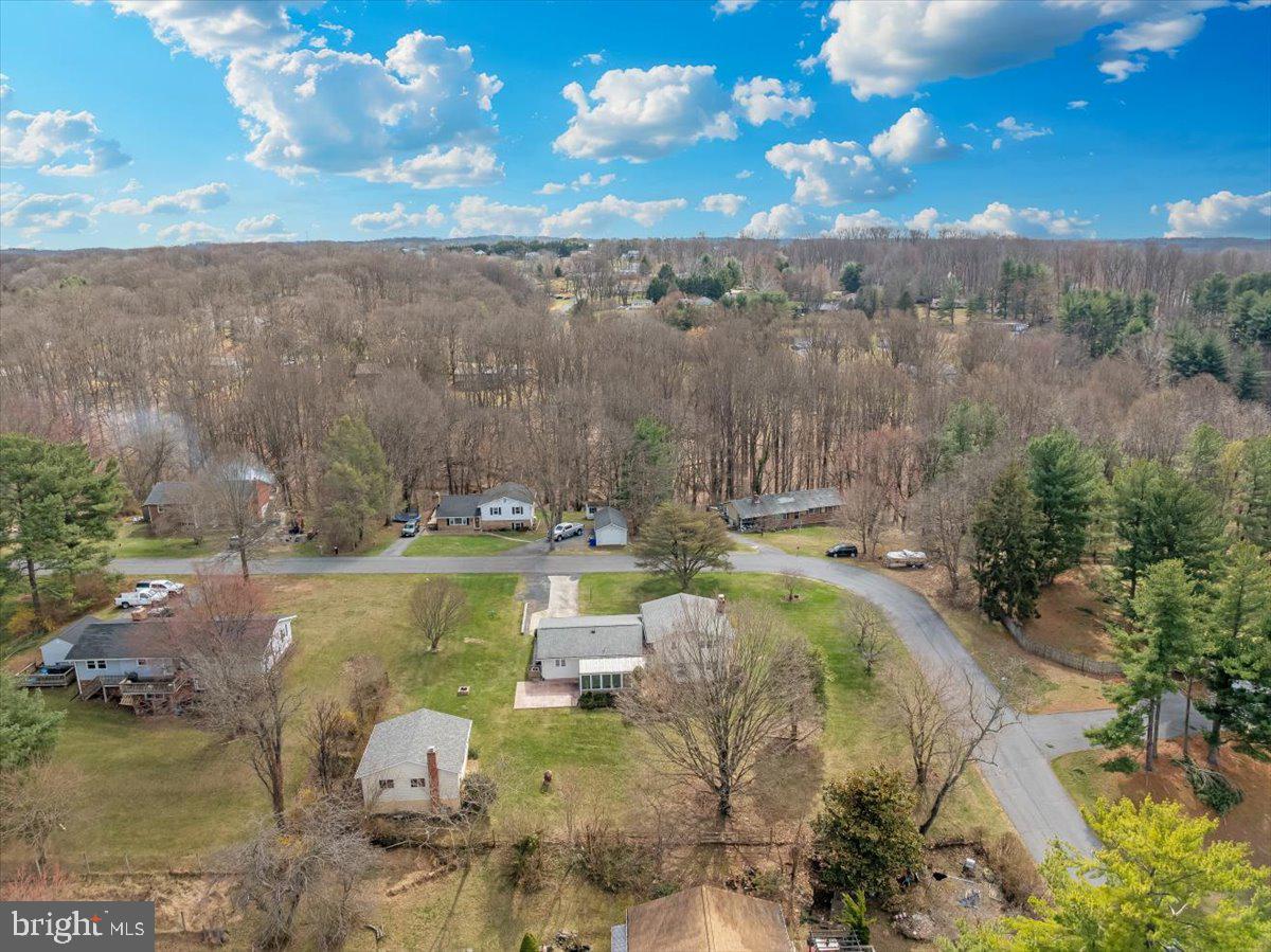 LINGANORE VIEW - Residential