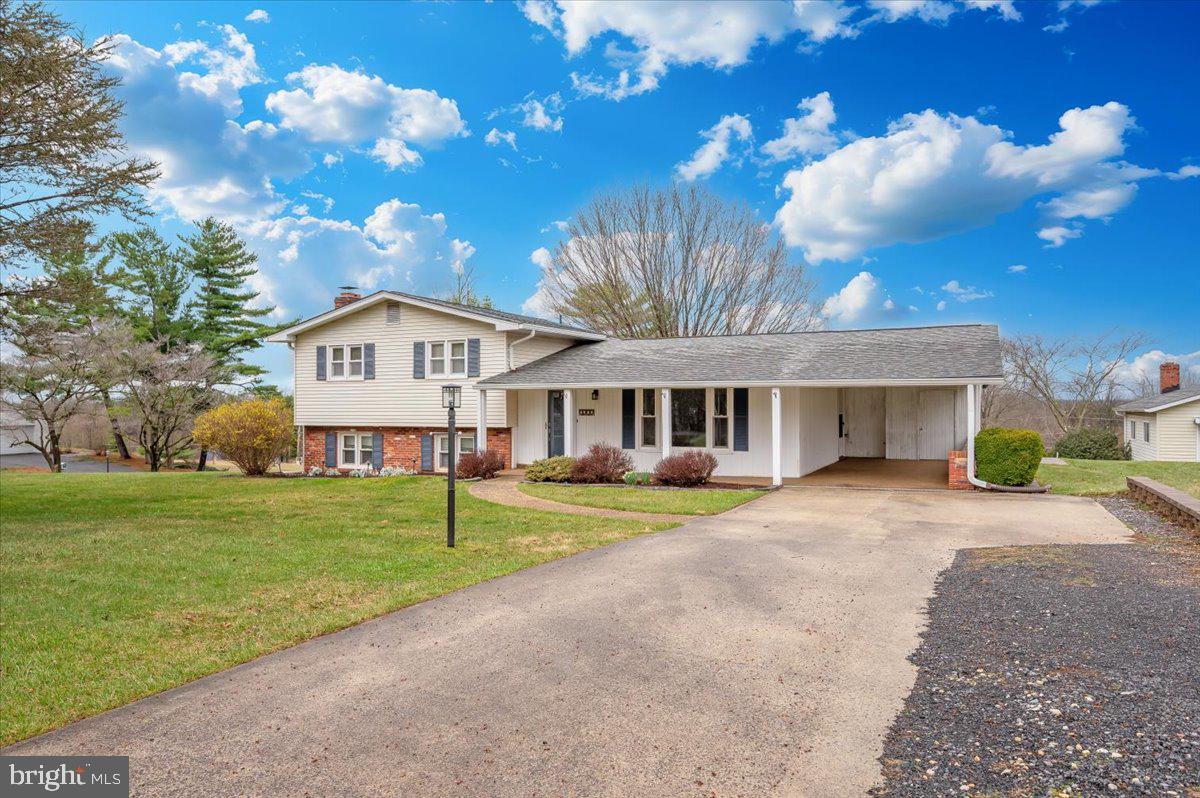 4984 LINGANORE VIEW DRIVE