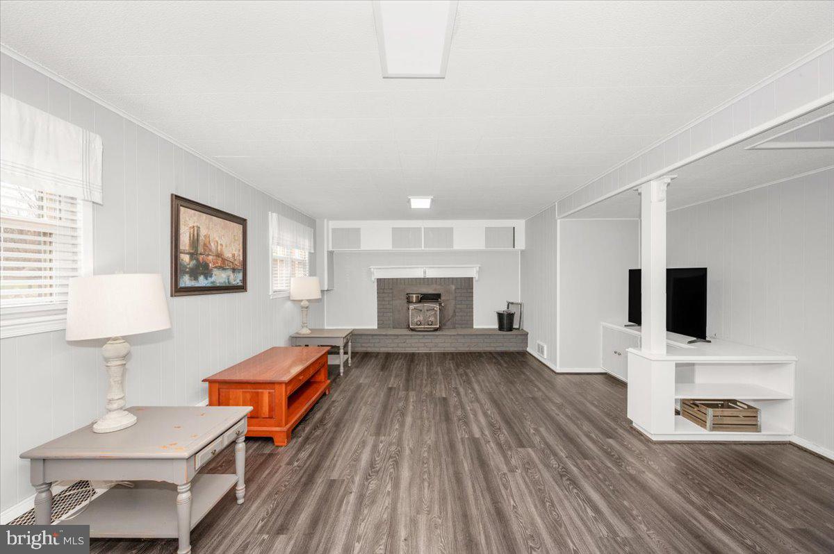 LINGANORE VIEW - Residential