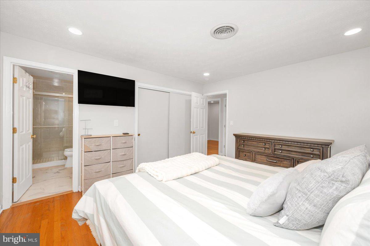 LINGANORE VIEW - Residential