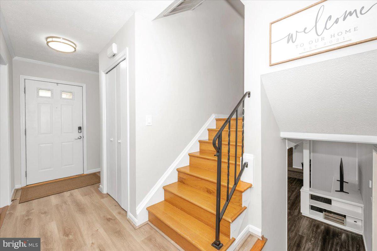 LINGANORE VIEW - Residential