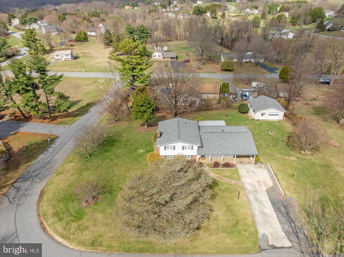 LINGANORE VIEW - Residential