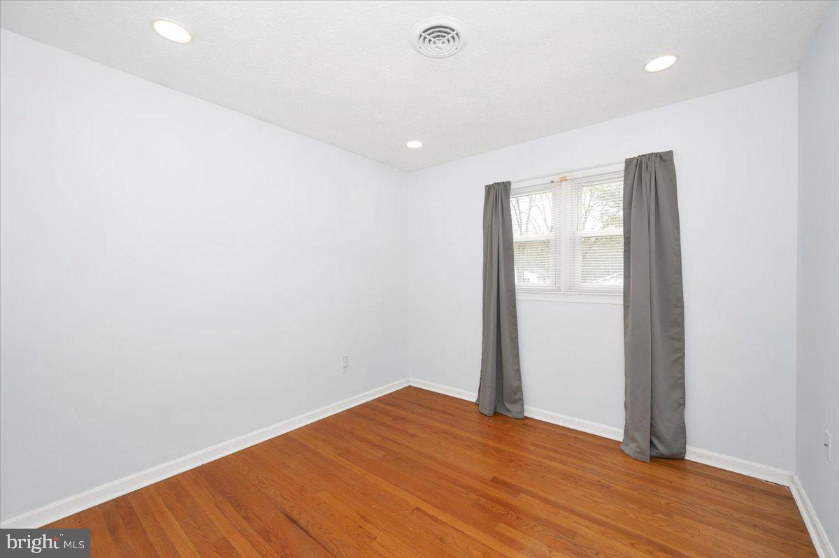 LINGANORE VIEW - Residential