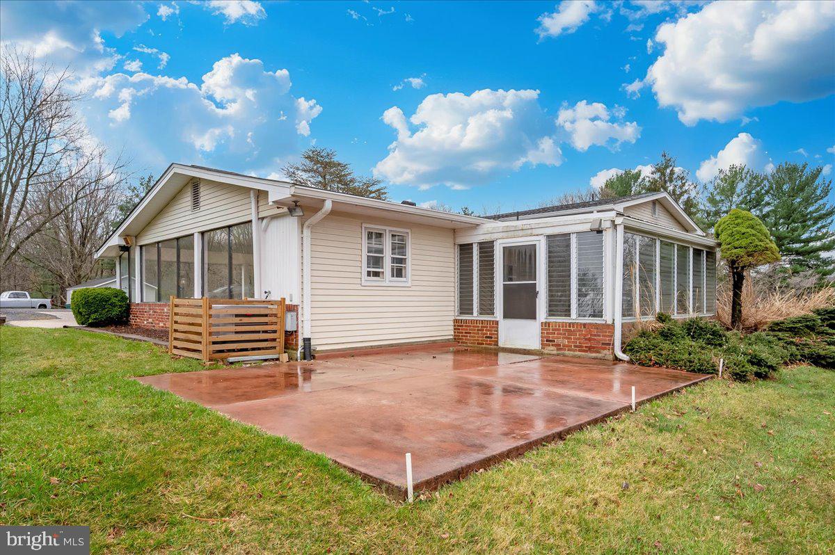 LINGANORE VIEW - Residential