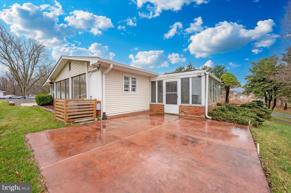 LINGANORE VIEW - Residential