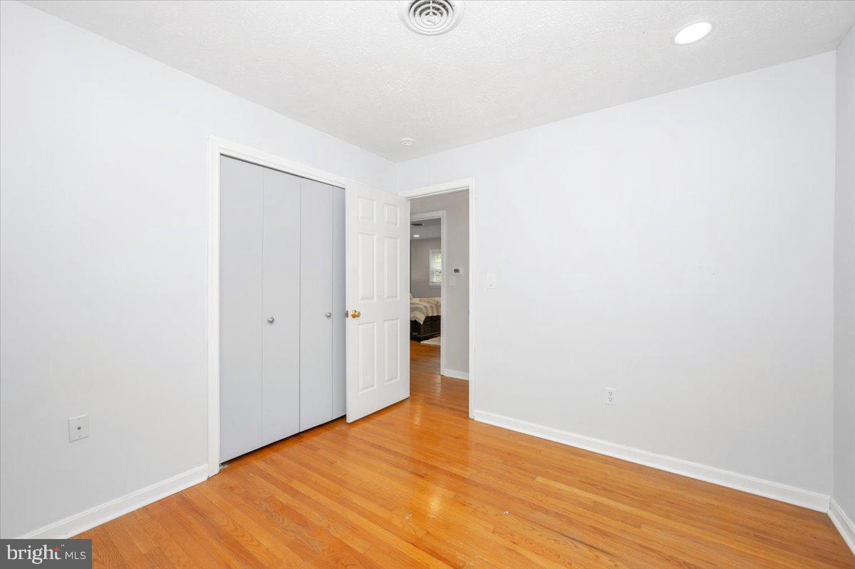 LINGANORE VIEW - Residential