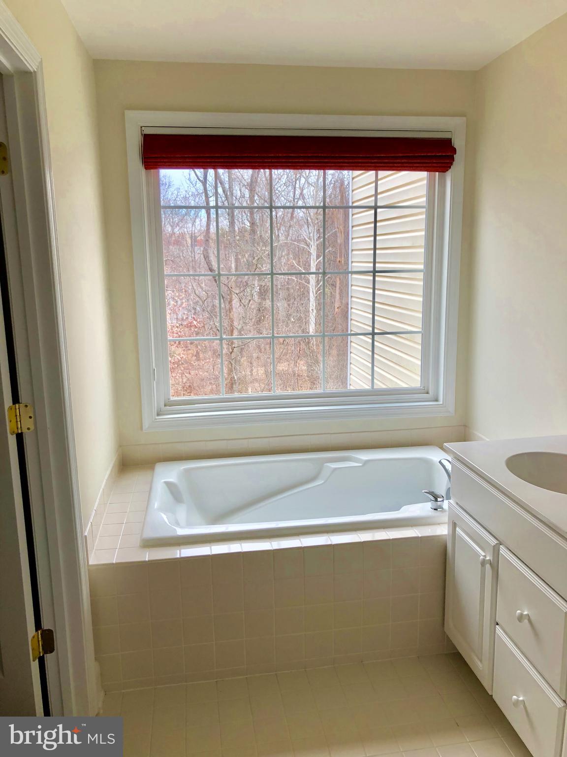 COPPERMINE CROSSING - Residential Lease