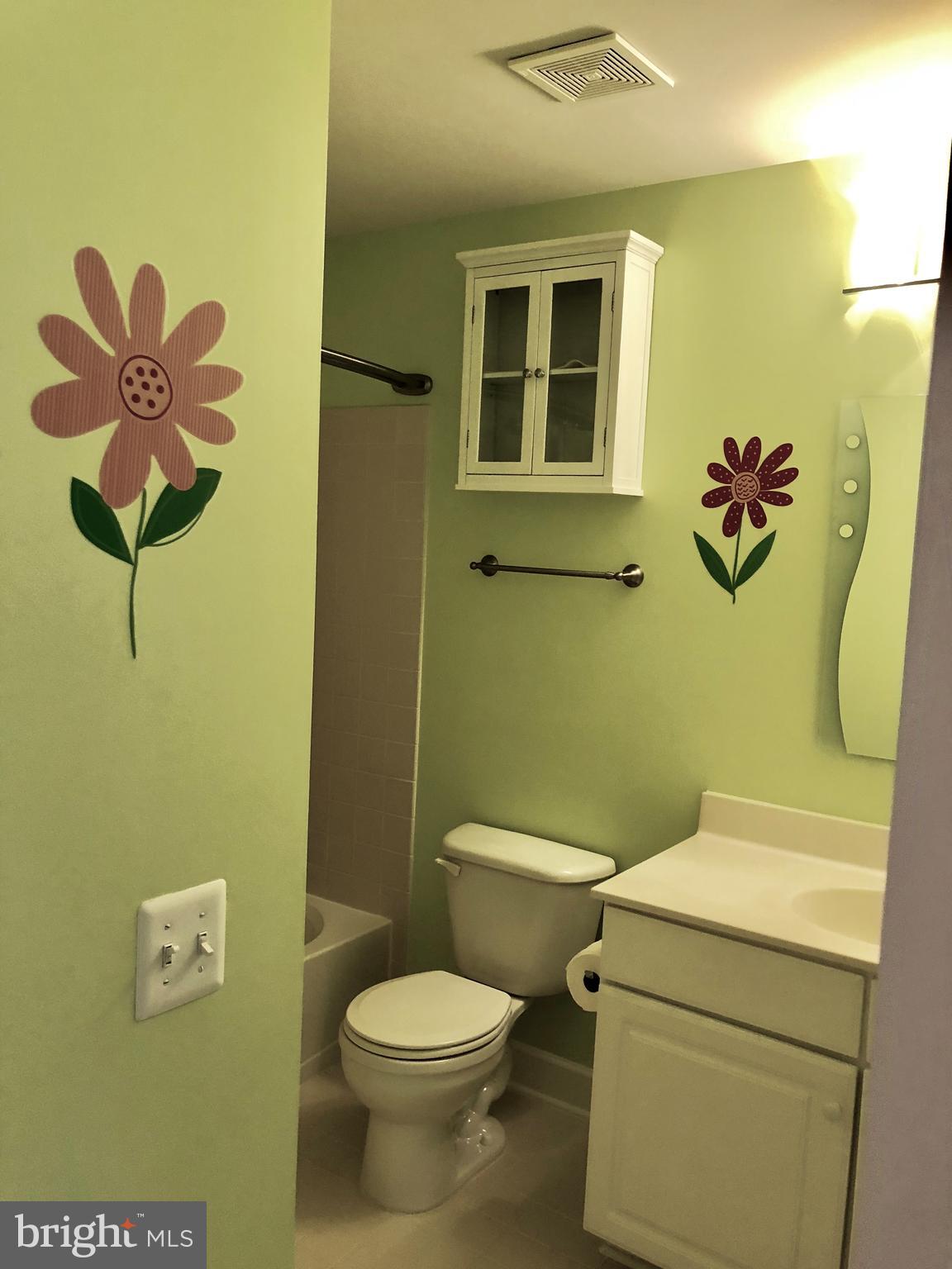 COPPERMINE CROSSING - Residential Lease