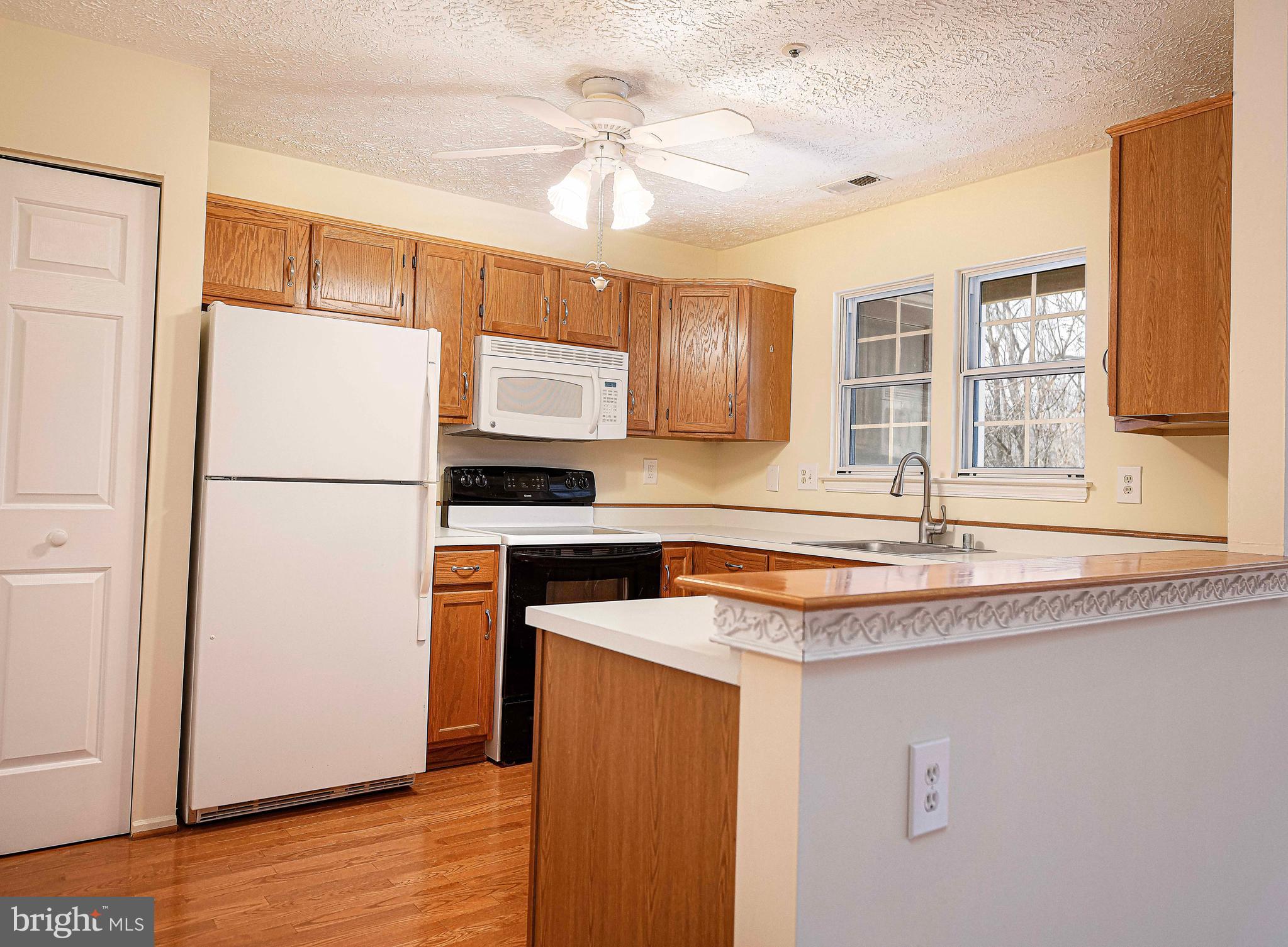 RED FOX FARMS - Residential