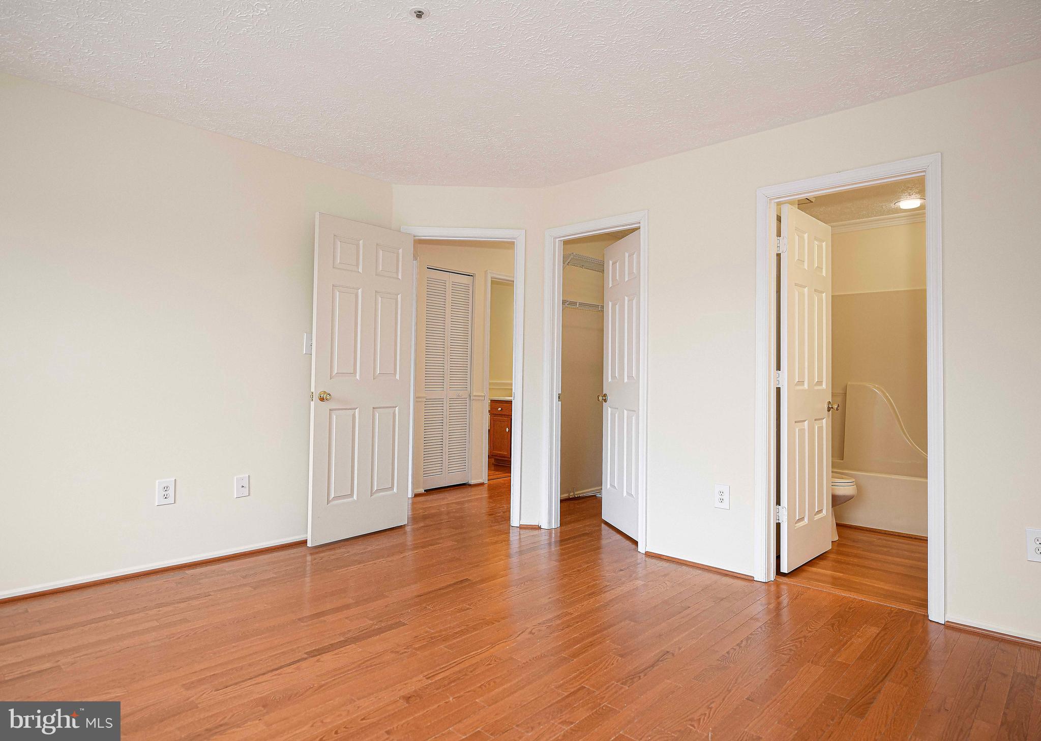 RED FOX FARMS - Residential