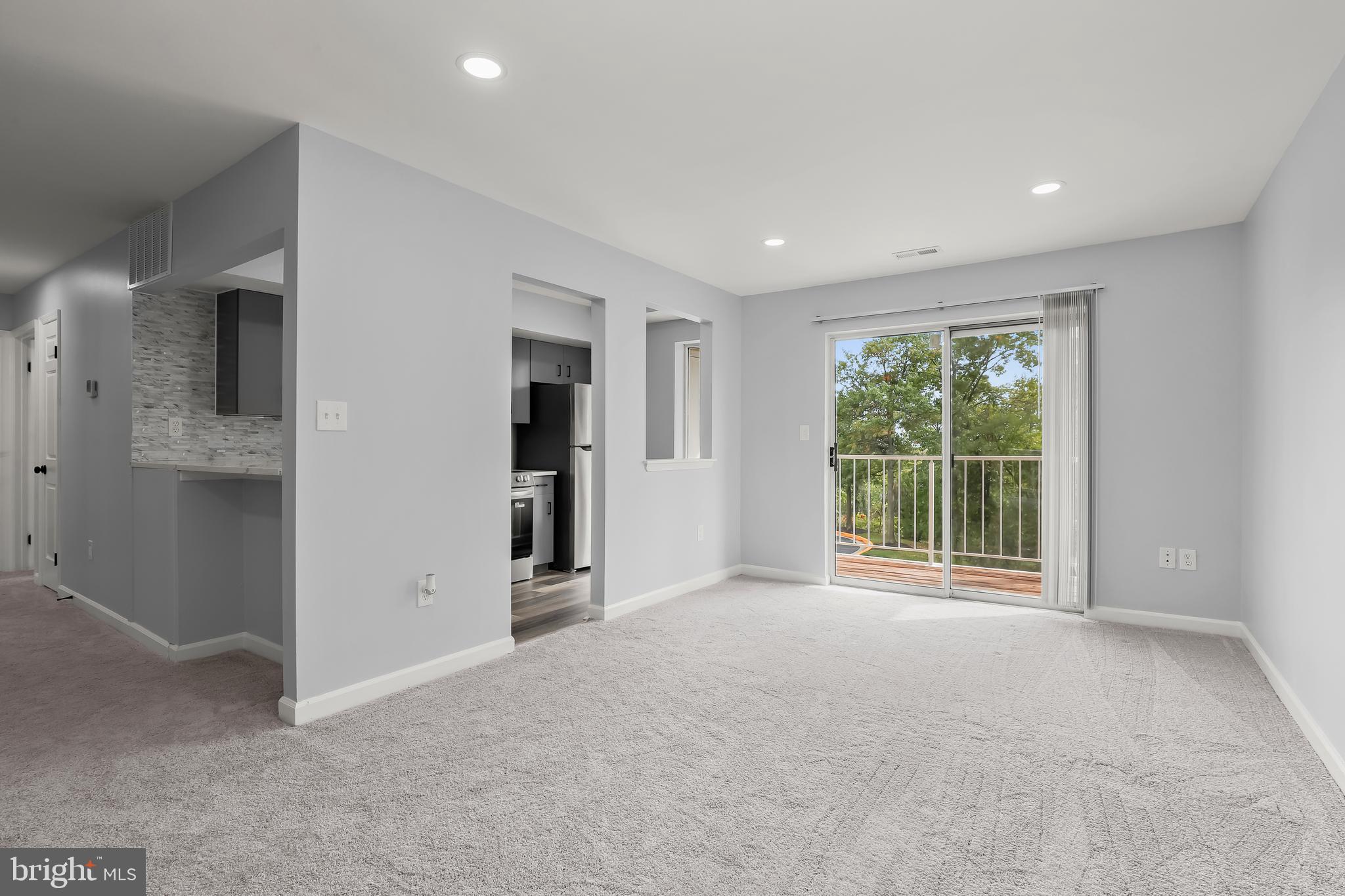 BERKLEIGH SQUARE - Residential