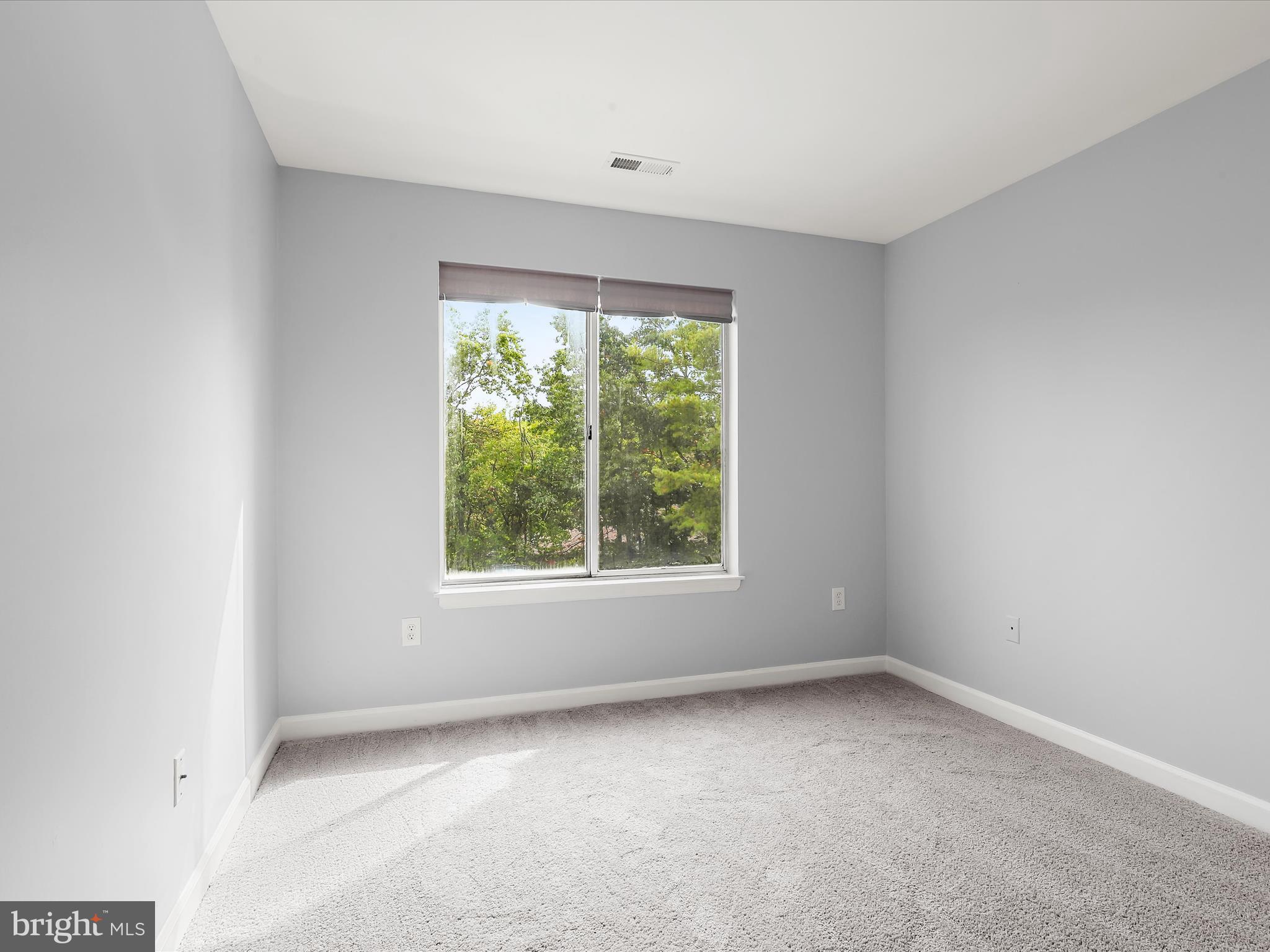 BERKLEIGH SQUARE - Residential