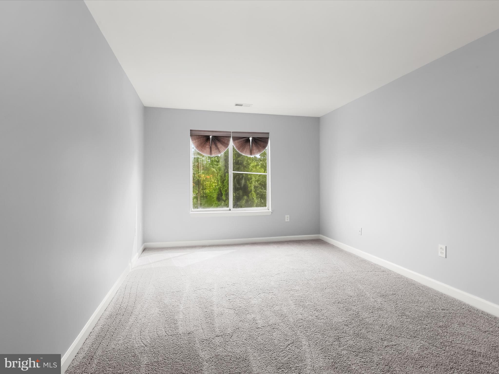 BERKLEIGH SQUARE - Residential