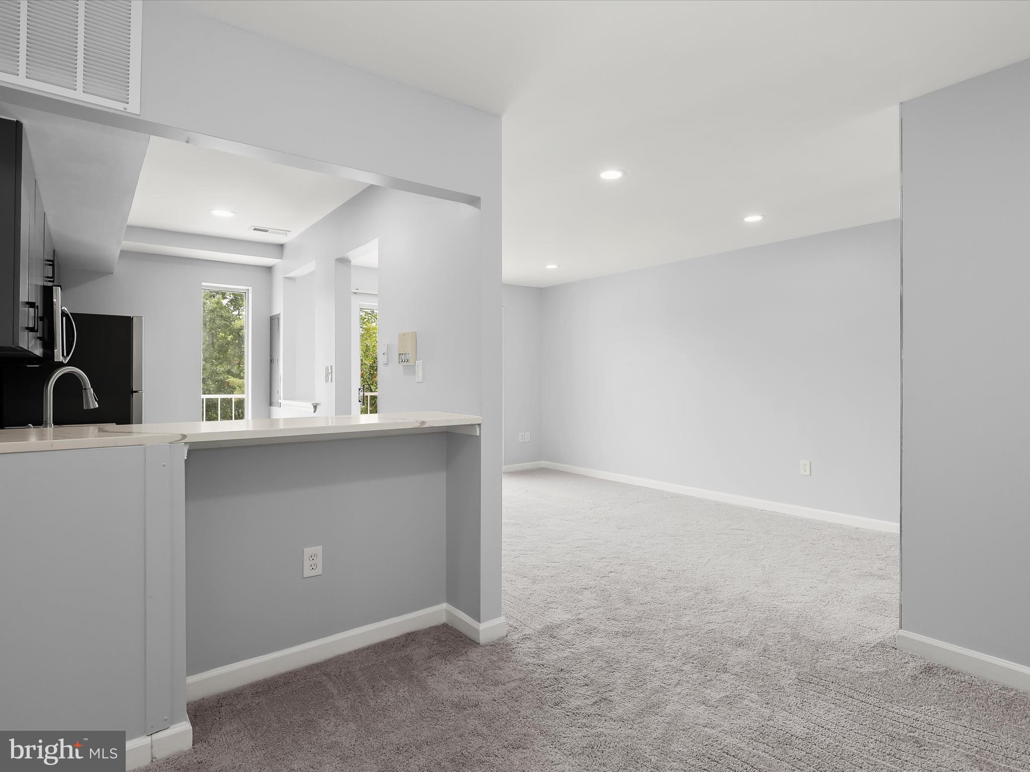 BERKLEIGH SQUARE - Residential