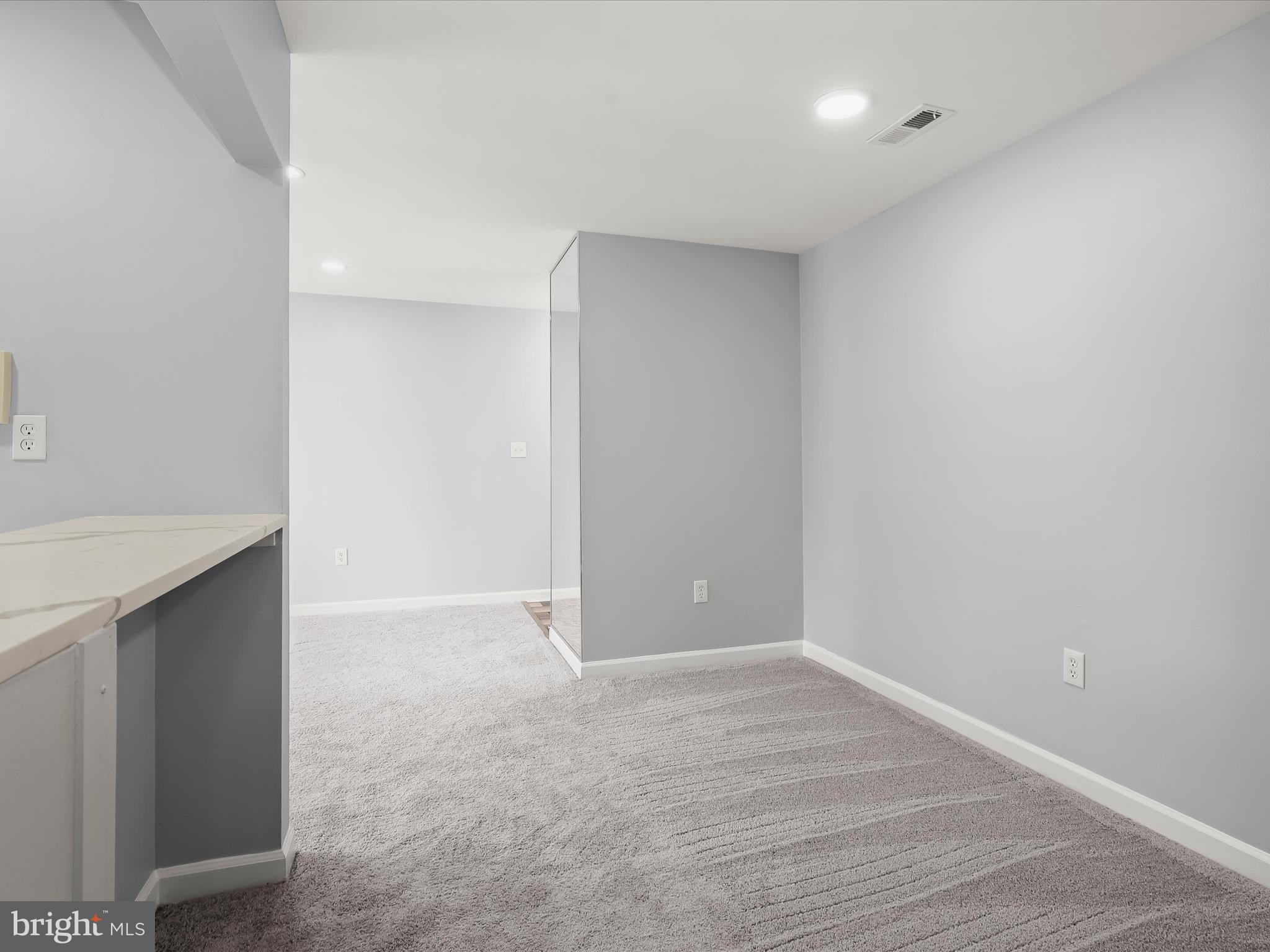 BERKLEIGH SQUARE - Residential