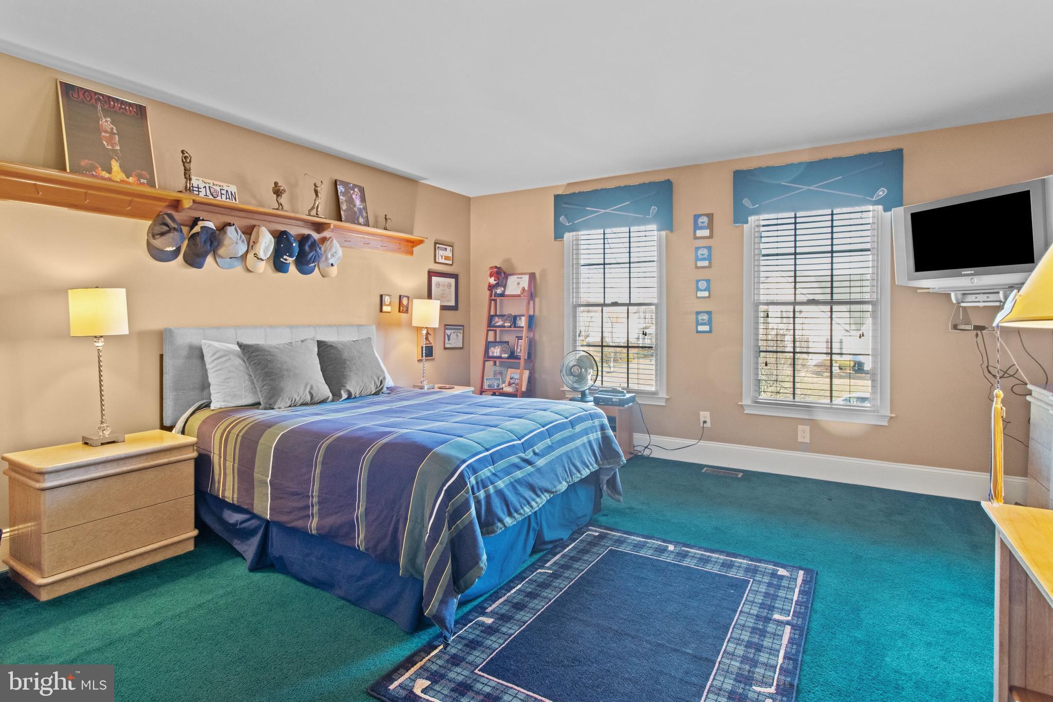 NORTHAMPTON HUNT - Residential