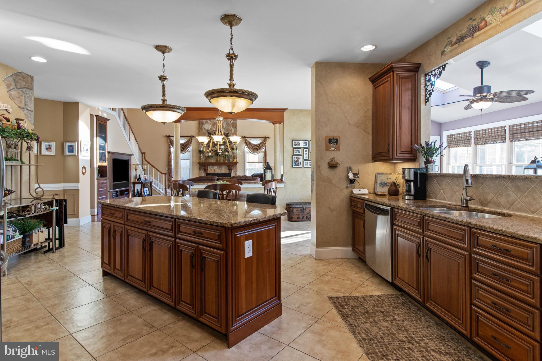 NORTHAMPTON HUNT - Residential