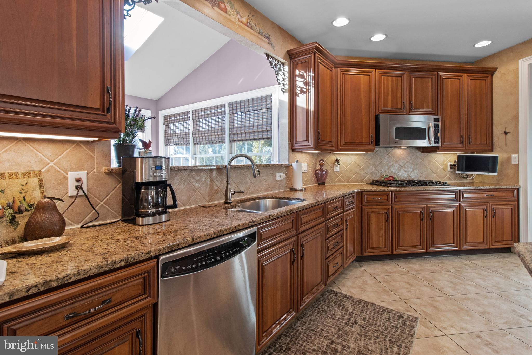 NORTHAMPTON HUNT - Residential