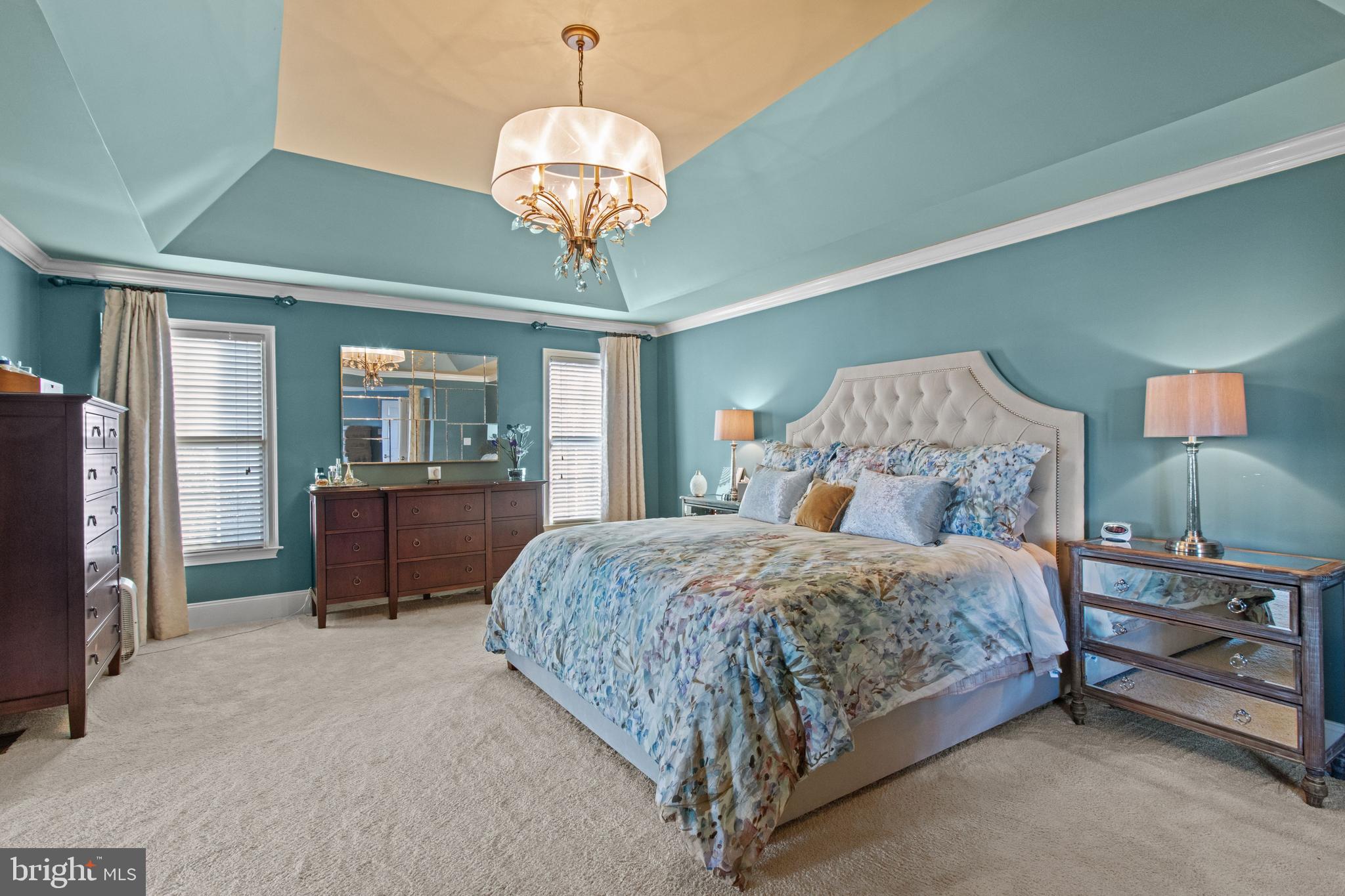 NORTHAMPTON HUNT - Residential