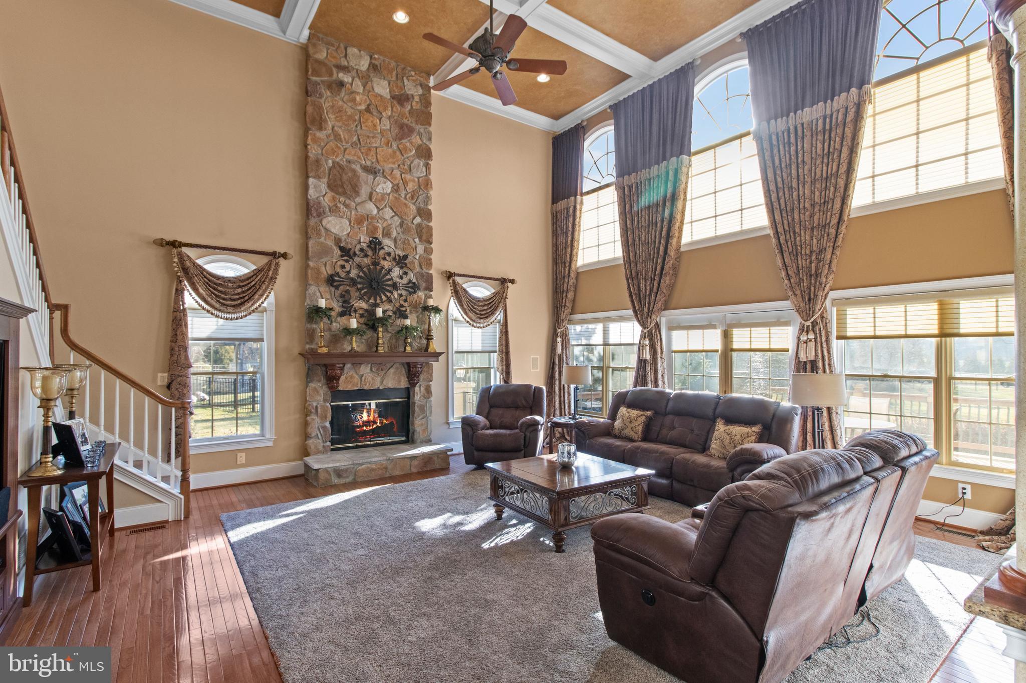 NORTHAMPTON HUNT - Residential